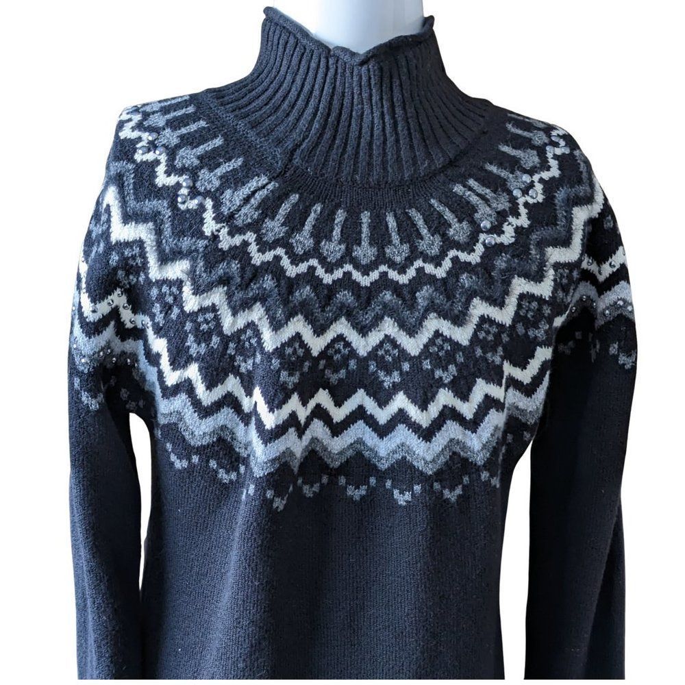 Reitmans Knit Soop sweater w/ fuzzy accents Turtleneck long sleeve Size Small